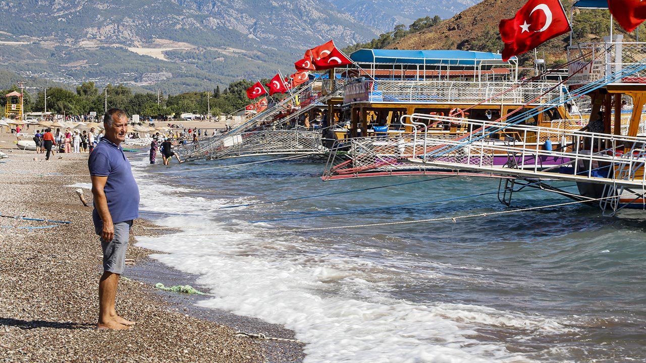 Suluada teknecileri Adrasan’ı koy olmaktan çıkardı