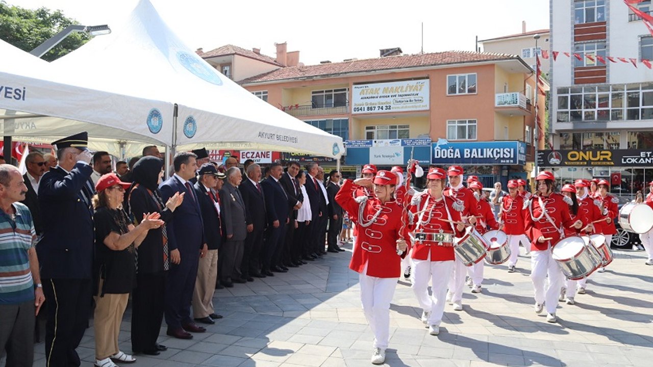 Ankara'daki kutlamalara mehter ve bando takımı damga vurdu