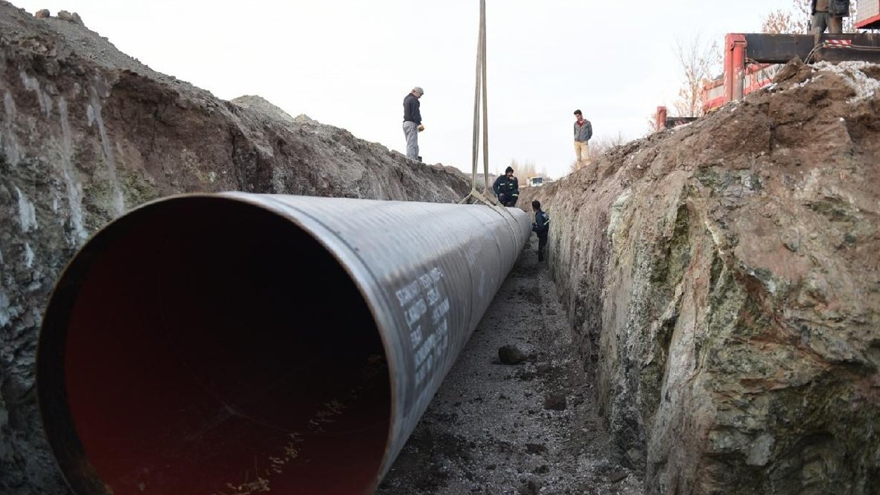 ASKİ Ankara'da 9 ilçenin içme suyu şebekelerini yenileyecek