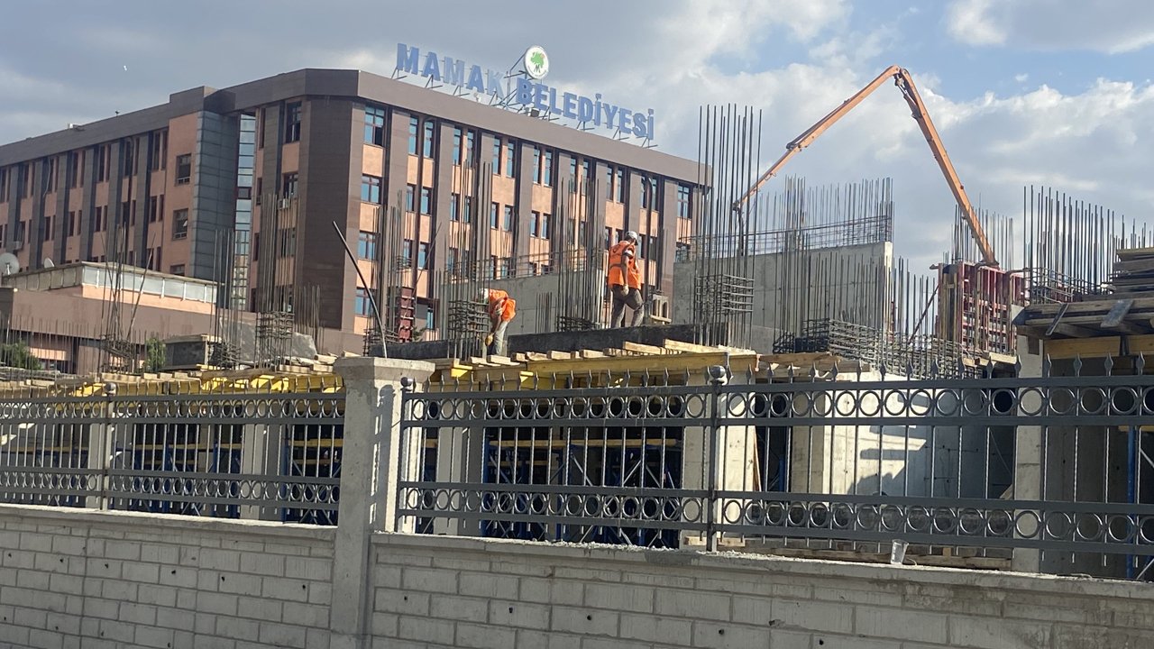 Ankara Mamak'ta yükselen Hükümet Konağı 2025 sonunda açılacak