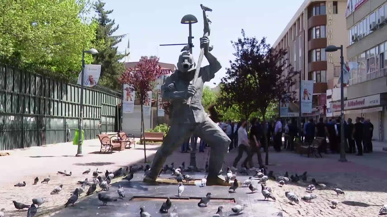 Fernas işçileri için Ankara Madenci Anıtı önünde toplanılacak