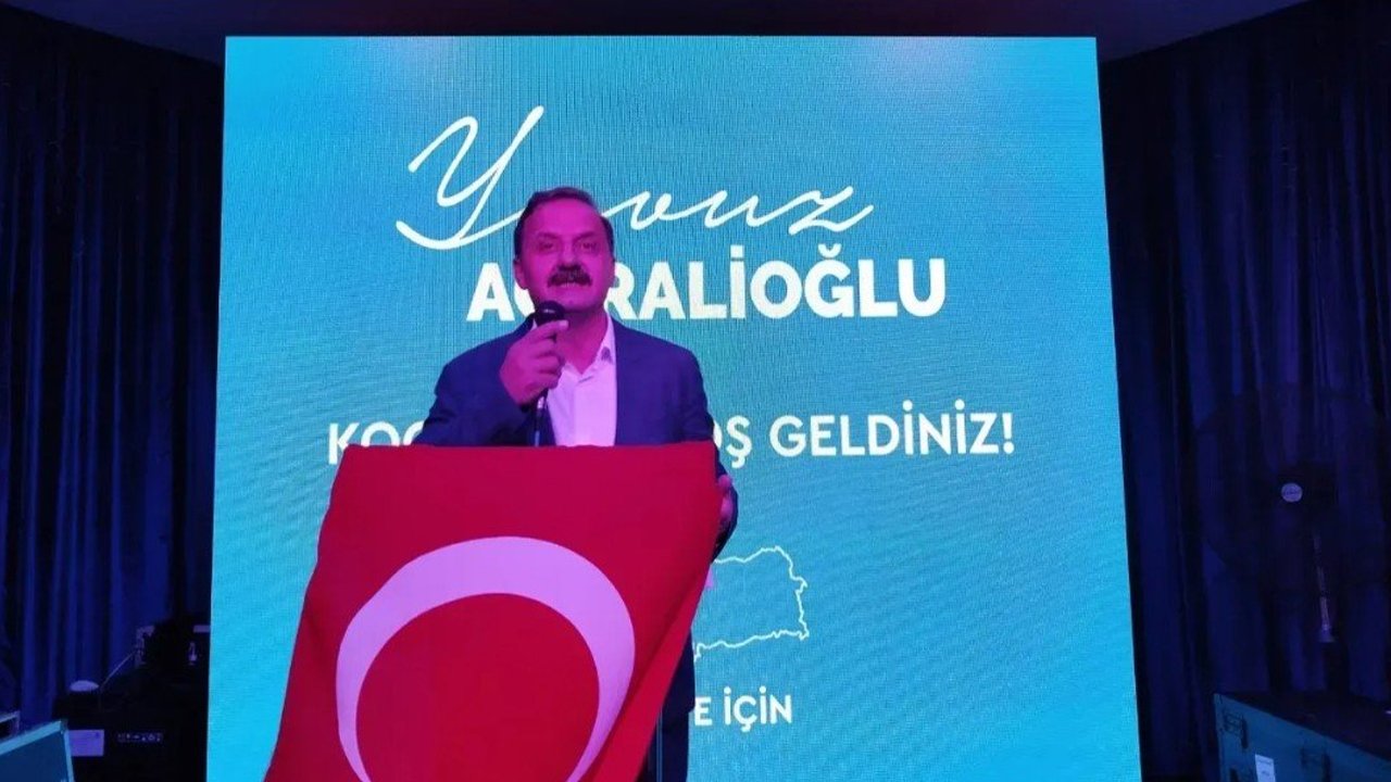 "Zekat verilecek insan kalmayıncaya kadar makam arabalarına binmeyeceğiz"