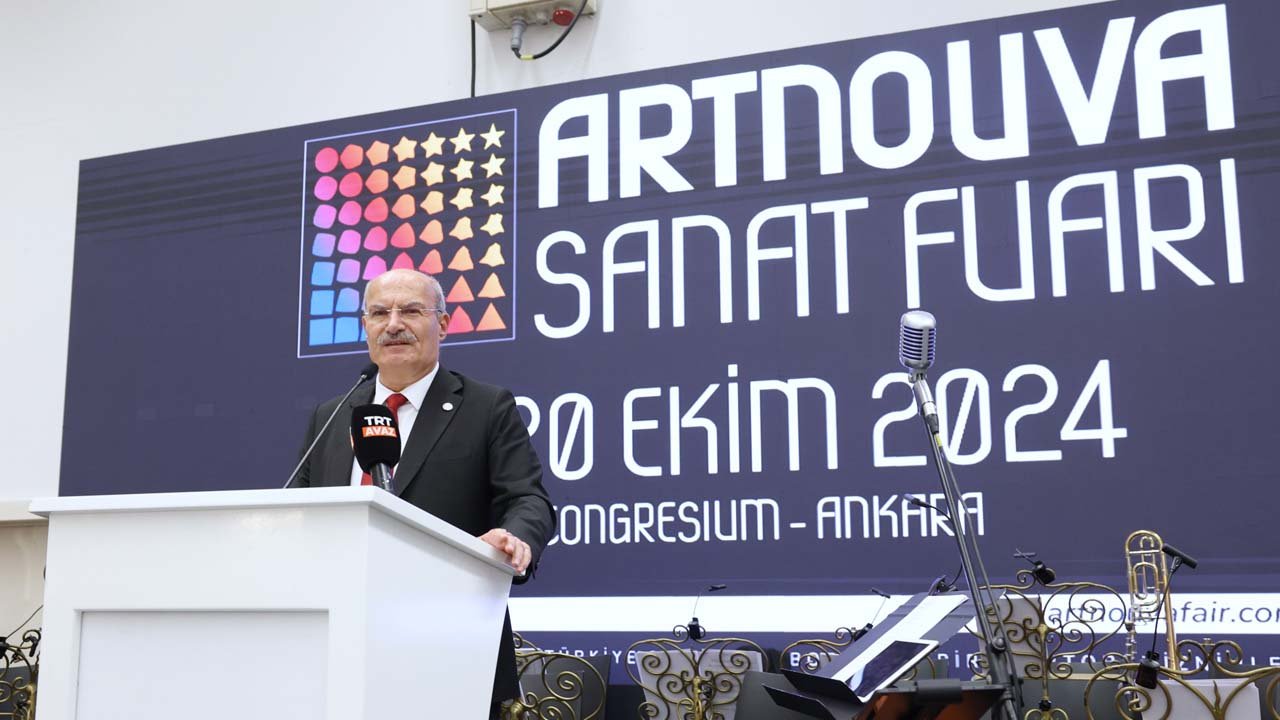 Ankara Ticaret Odası yönetimi Artnouva sanat fuarının açılışına katıldı