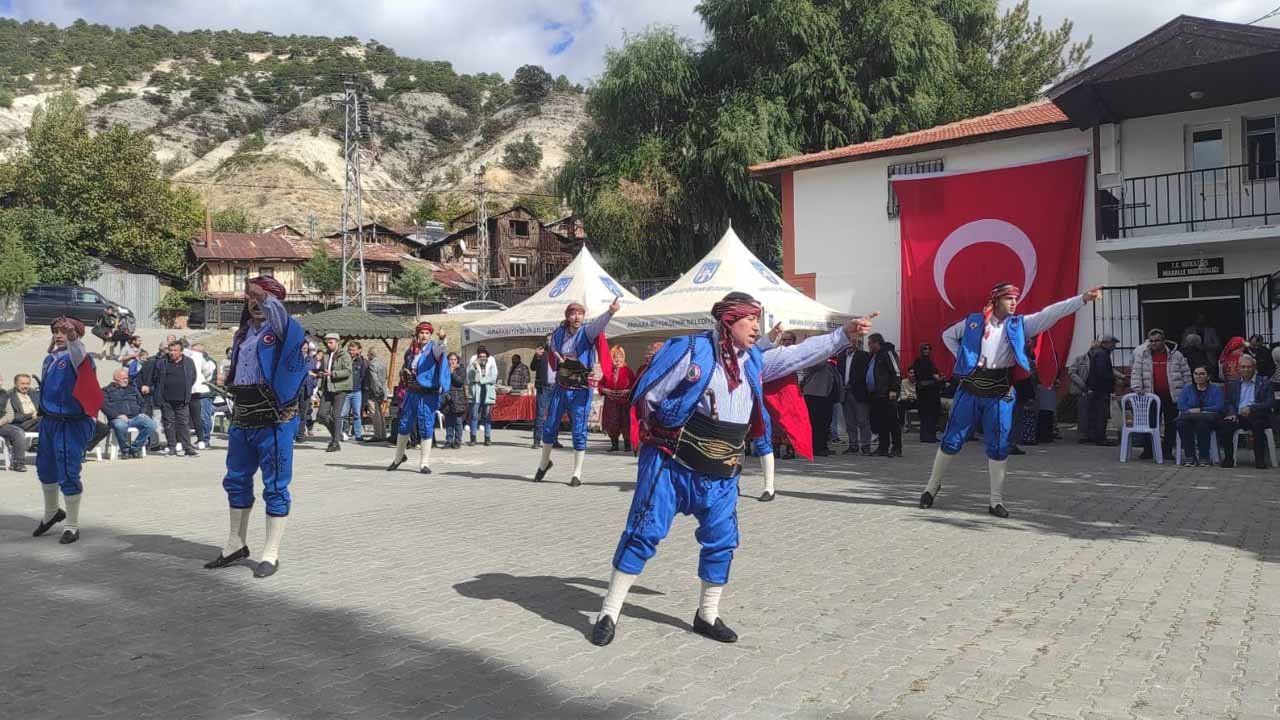 Osman Bey'in dedesi Gazi Gündüz Alp Ankara'da anıldı