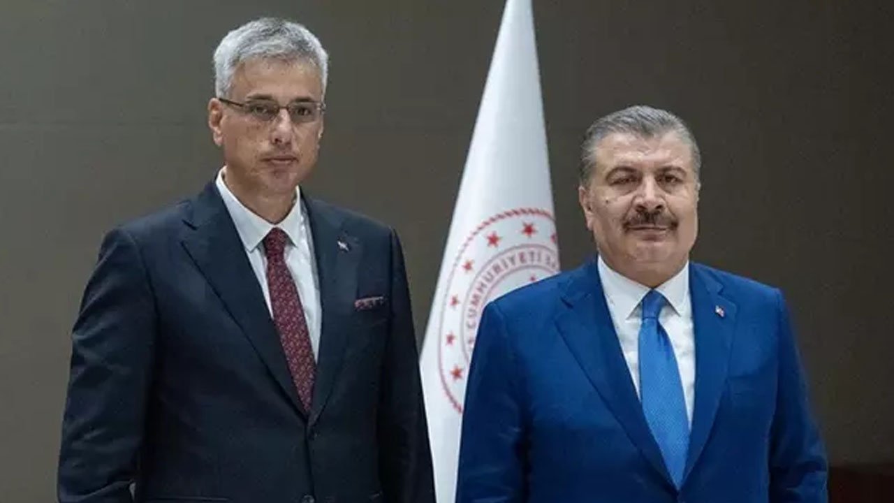 Eski Sağlık Bakanı Fahrettin Koca'ya sessizliğini bozma çağrısı yapılıyor