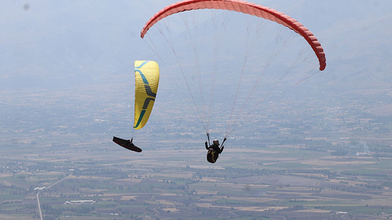 Teröristler Suriye sınırından paramotor ile sızmış