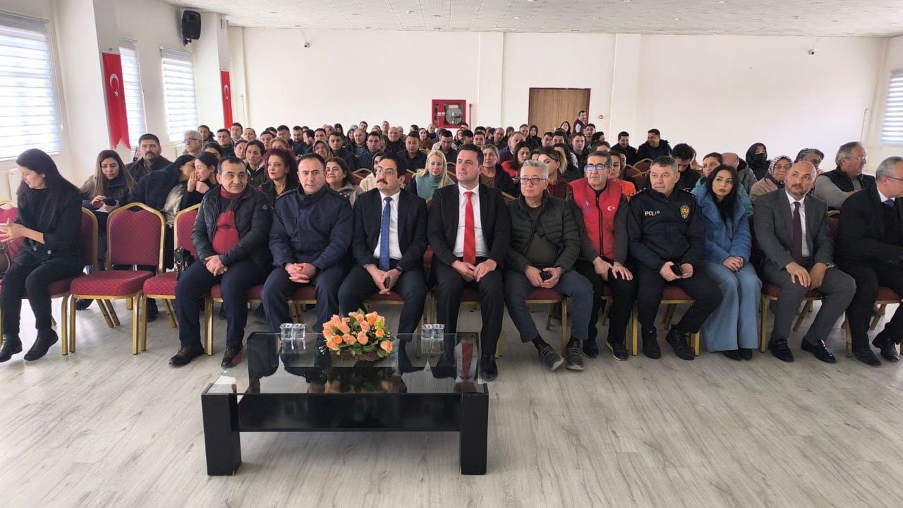 Ankara Bala'da devlet görevlileri kadın güvenliği için toplandı