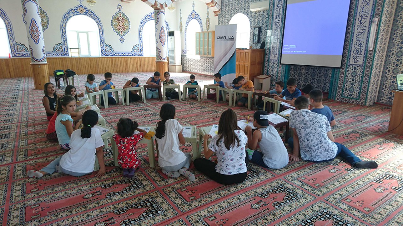 Camiler cıvıl cıvıl: Yaz Kur’an Kursları başladı