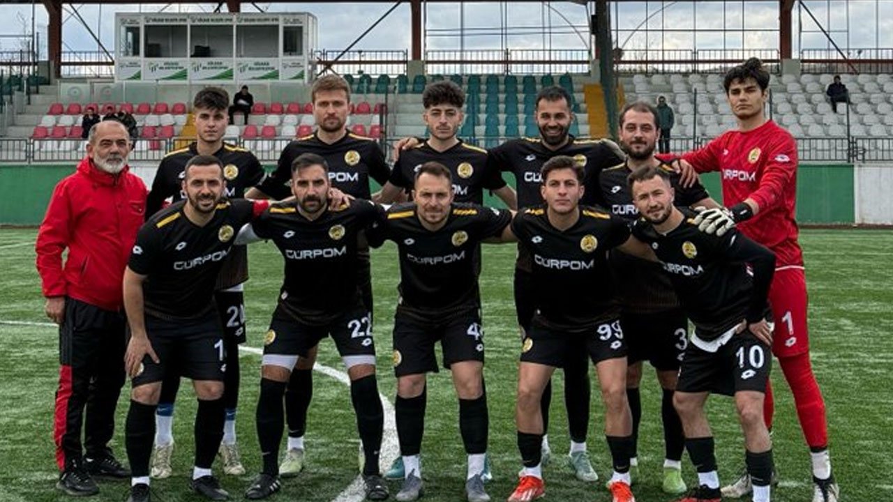 Kalecik Belediyespor play-off’a yükseldi