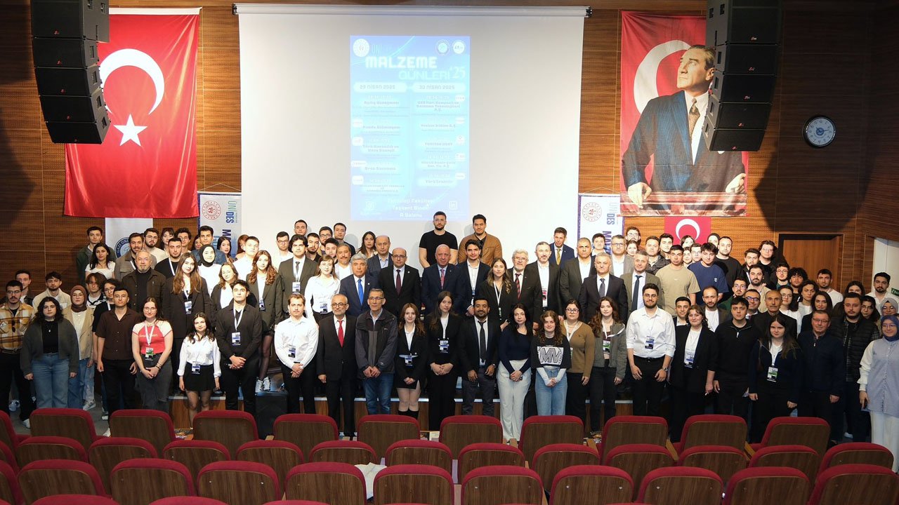 Ankara'nın sanayi patronu Gazi Üniversitesi'nin etkinliğine katıldı