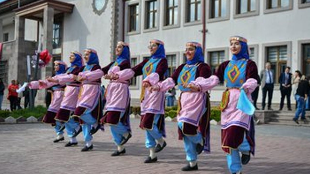 Mamak’ta Dünya Dans Günü coşkusu: Etkinlik büyük ilgi gördü