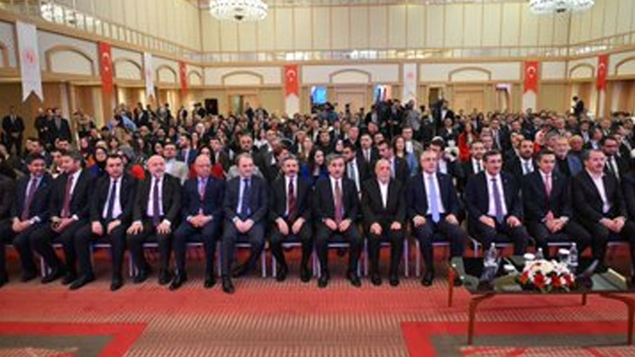Ankara Sanayi Odası yetkilileri 1 Mayıs Emek Ödülleri Töreni’ne katıldı