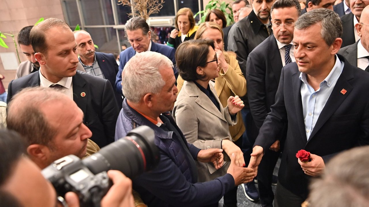Veli Gündüz Şahin: Genel Başkanımızın yanındayız, dimdik ayaktayız