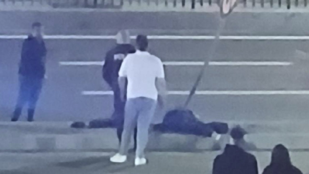 Gölbaşı’nda ölümlü kaza: Trafik levhasına çarptılar