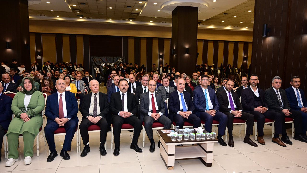 Gençler Ostim'deki meslek fuarında buluştu