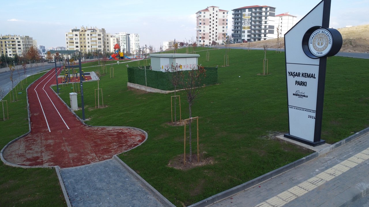 Etimesgut’ta Yaşar Kemal Parkı 19 Mayıs’ta açılıyor