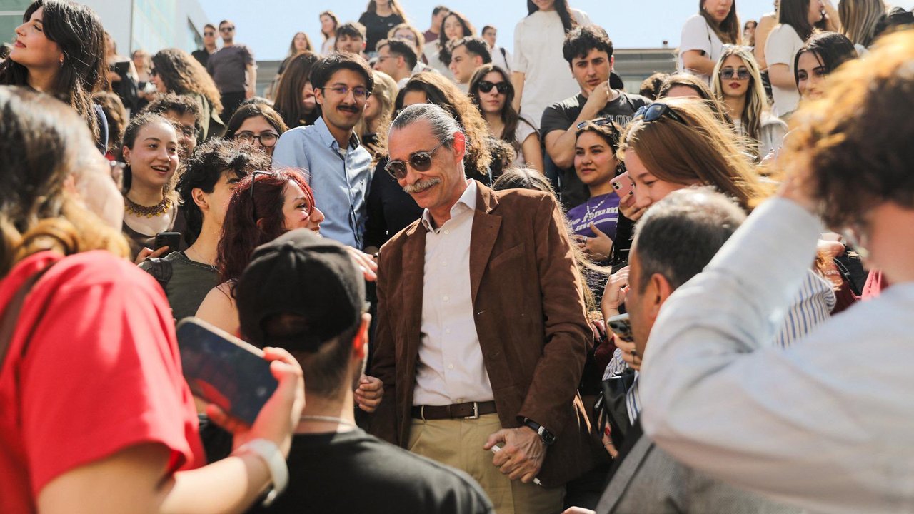 Erdal Beşikçioğlu TED Üniversitesi’nde gençlerle buluştu