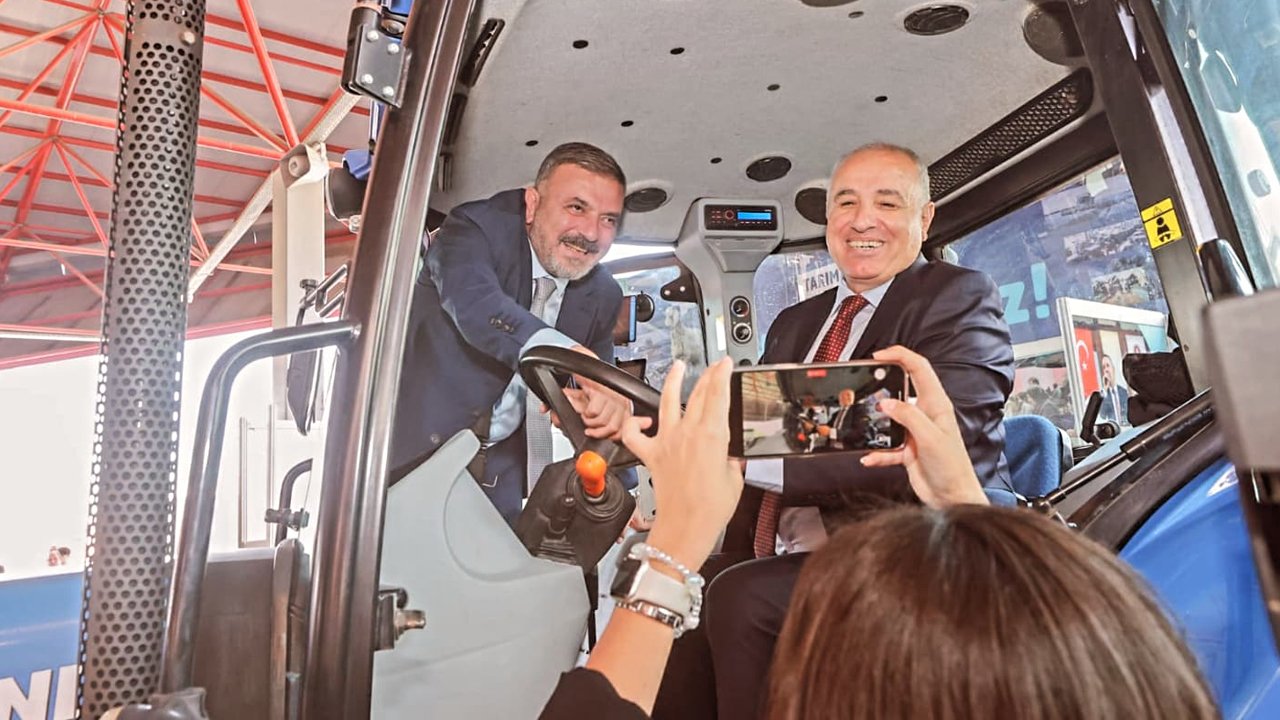 Sincan’da tarım ve hayvancılık fuarı açıldı: Kaymakam ve başkan da katıldı