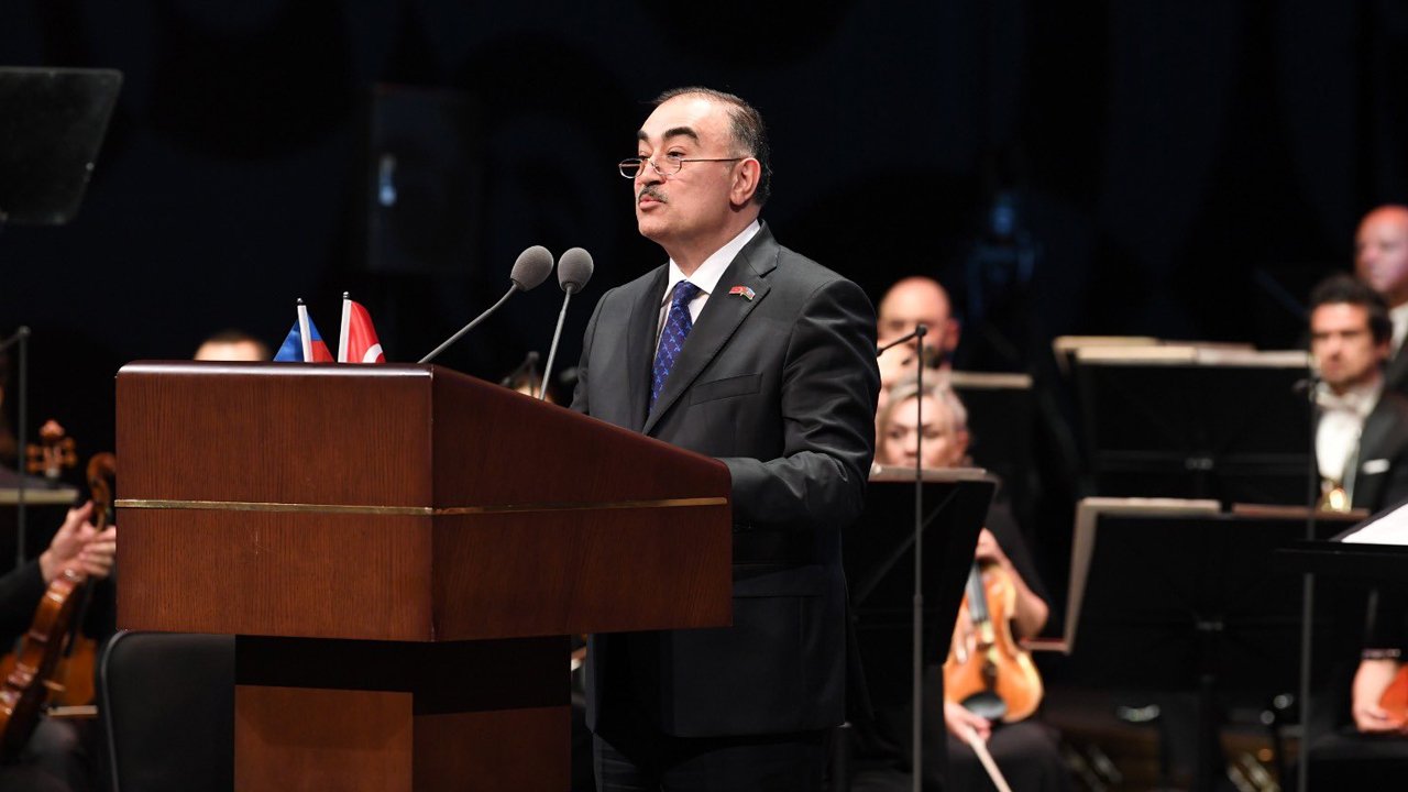 Azerbaycan’ın Bağımsızlık Günü Külliye'de kutlandı