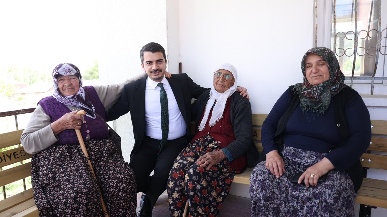 Çankaya Belediye Başkanı Hüseyin Can Güner köyleri ziyaret etti