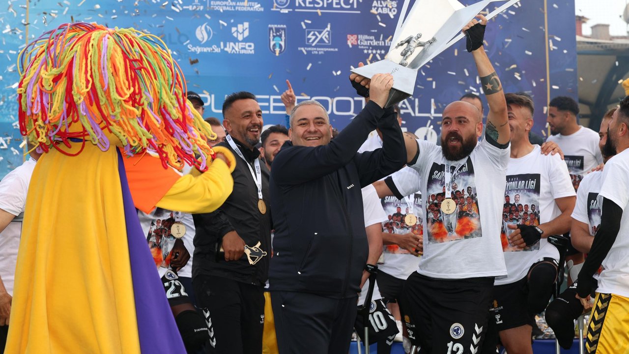 Alves Kablo Ampute Futbol Takımı Keçiören'de Şampiyonlar Ligi'ni kazandı