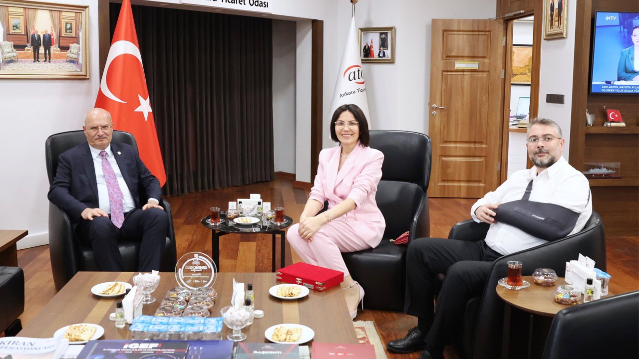 TOBB ETÜ Hastanesi heyeti Ankara Ticaret Odası'nı ziyaret etti