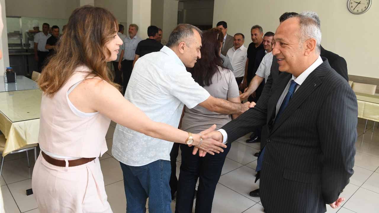 Ankara'da geç bayramlaşma: İl Tarım Müdürlüğü'nde buluştular