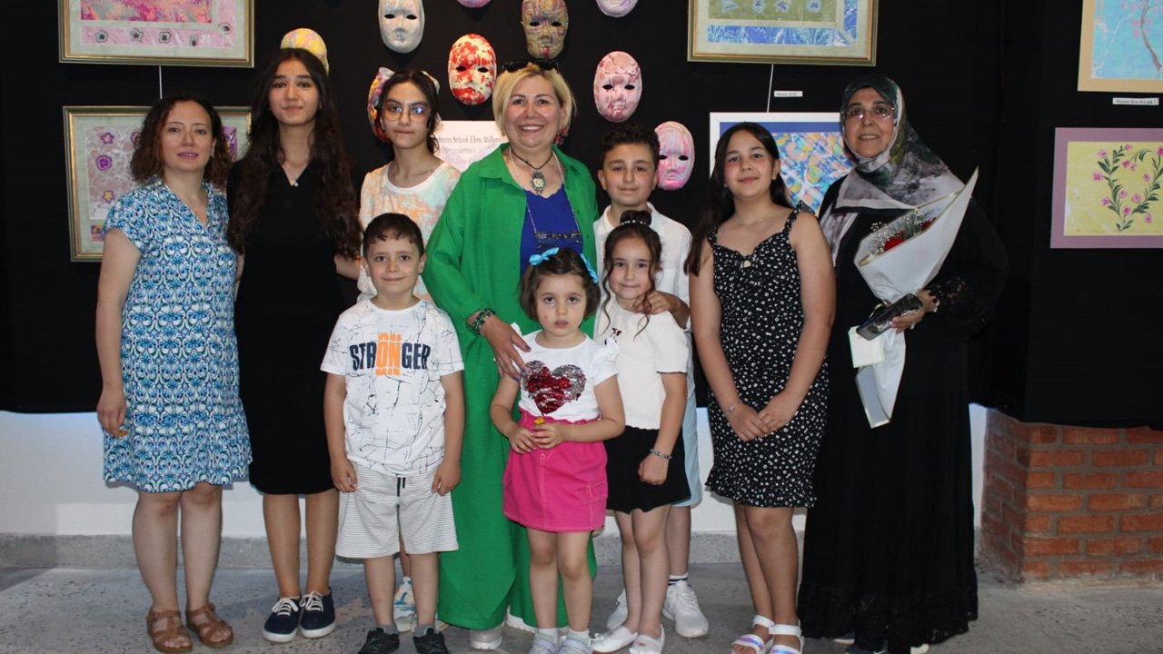 Ankara Ulucanlar’da ebru rüzgarı: Sanatseverler buluştu