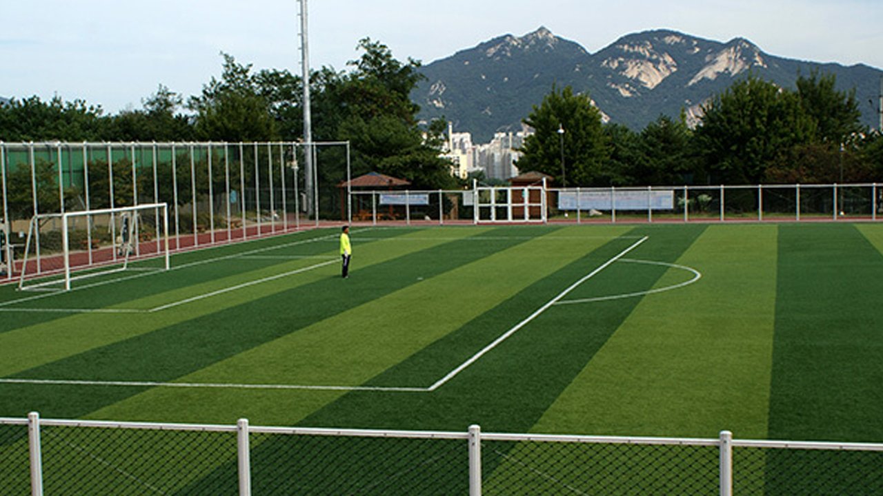 Minik yetenekler sahaya çıkıyor: Ankara'da ücretsiz futbol kursu