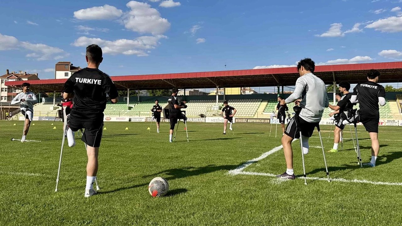 Ampute Milli Takım Polonya turnuvası öncesi Kırşehir’de kampa girdi