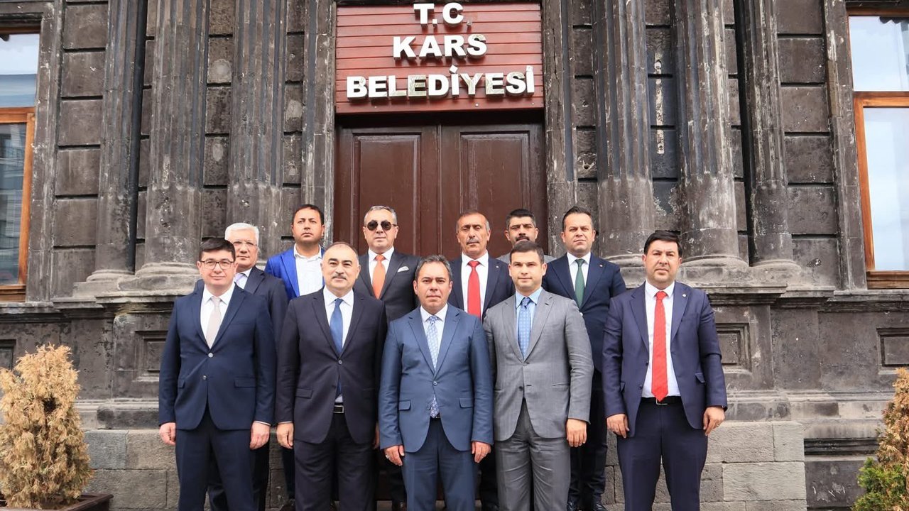 Azerbaycan Ankara Büyükelçisi'nden Kars'a çıkarma