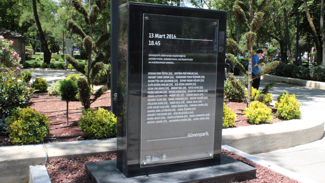 Şehitler rahat uyusun: Güvenpark’ta 13 Mart Anıtı yapıldı