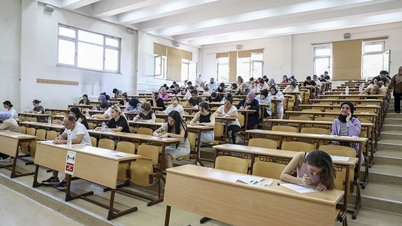 Ankara'da KPSS adaylarına destek: Ücretler Mansur Yavaş'tan