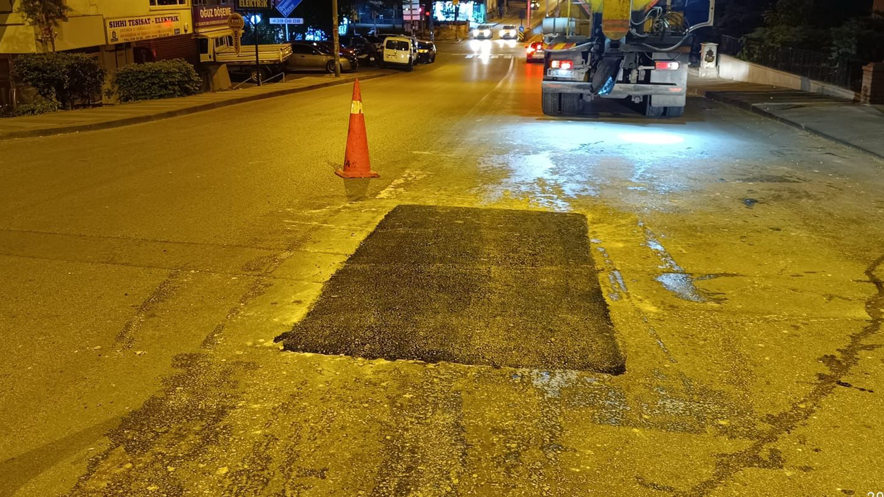 Ankara Mesnevi Caddesi’ndeki asfalt sorununa müdahale edildi