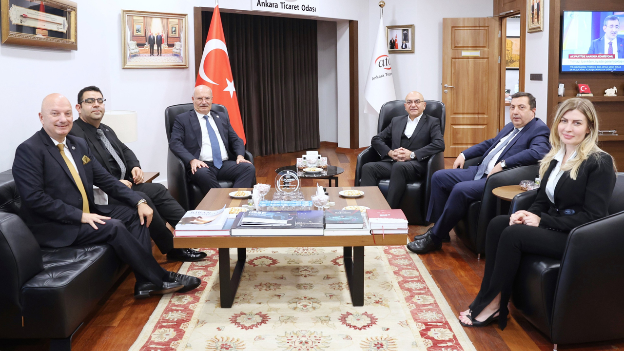Soykırım savunucusu büyükelçi Ankara'da makamda ağırlandı