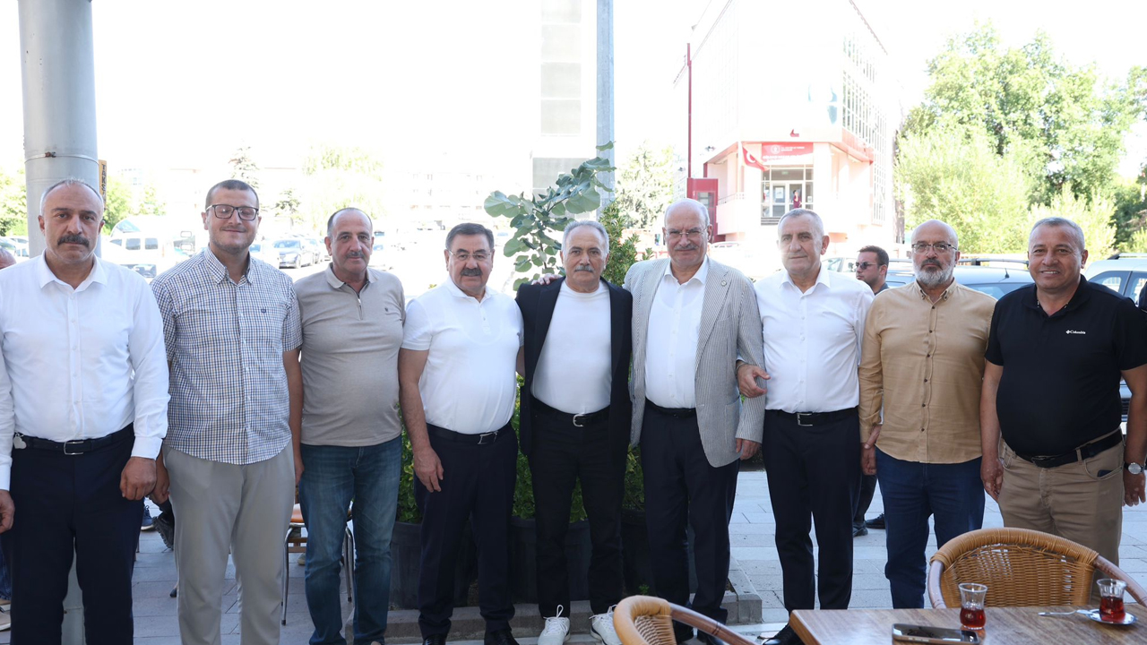 Gölbaşı’nda aşure günü: Patronlar ve siyasetçiler katıldı