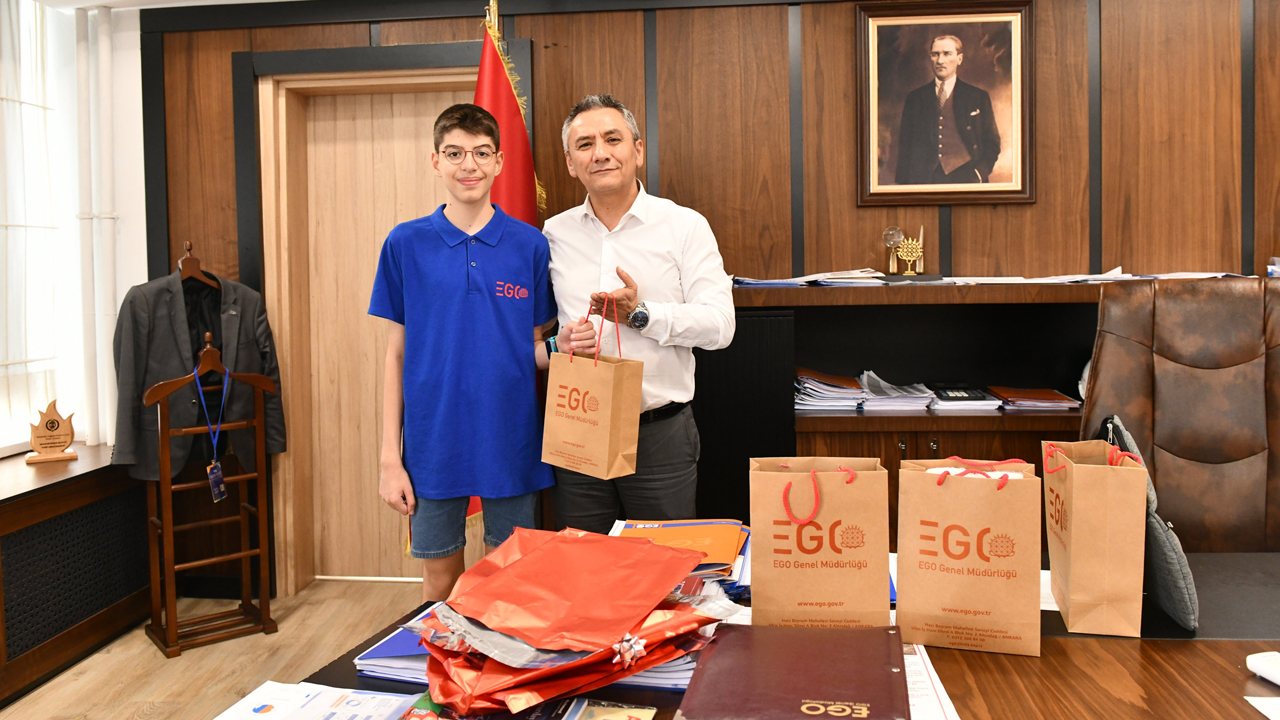 Ankara'da metrolara hayran genç EGO'da ağırlandı: Büyük jest