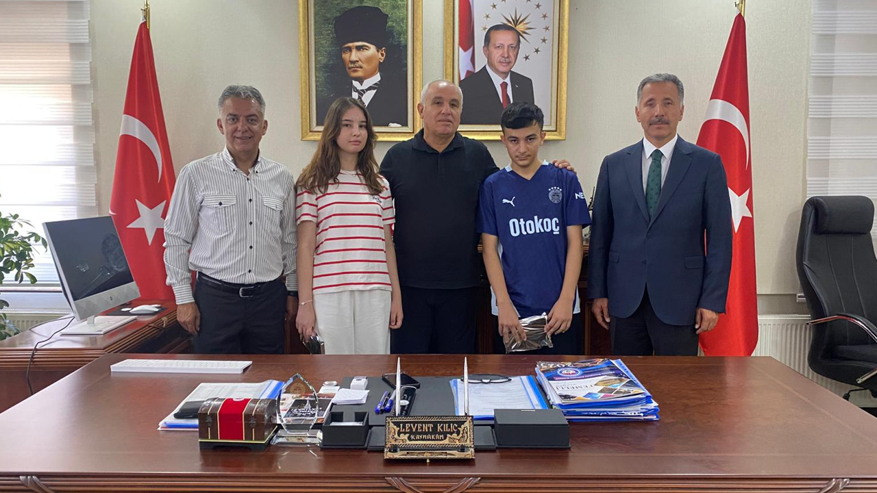 Sincan'da gurur tablosu: LGS Türkiye birincileri makamda ağırlandı