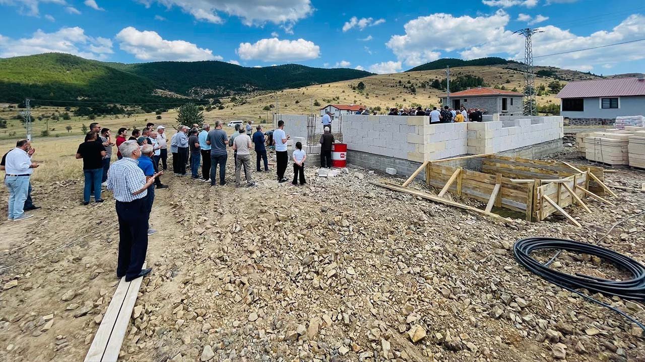 Çamlıdere Kuşçular Köyü yaylasına cami yapılıyor