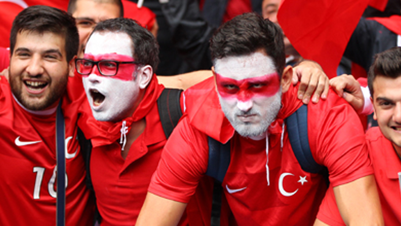 Dev ekranlar kuruldu: Milli heyecan Ankara'da yaşanacak