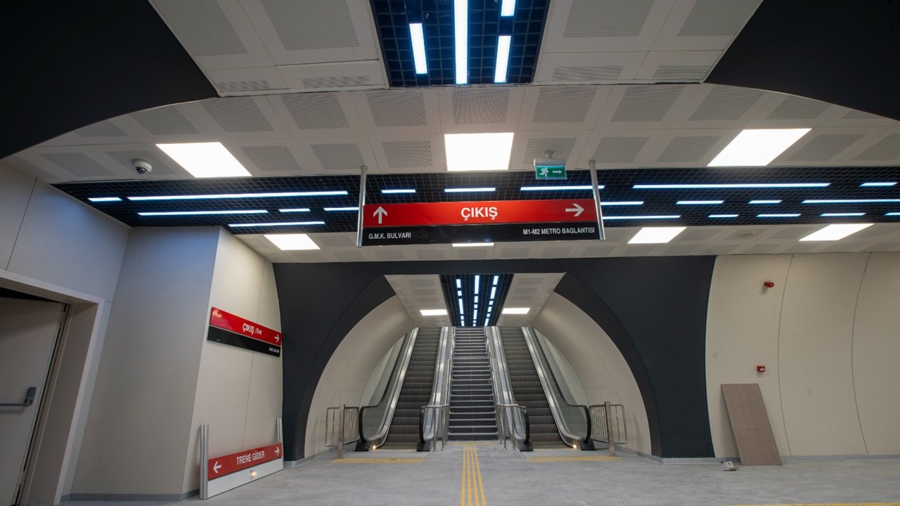 Keçiören metrosu arıza yaptı: Seferler durduruldu