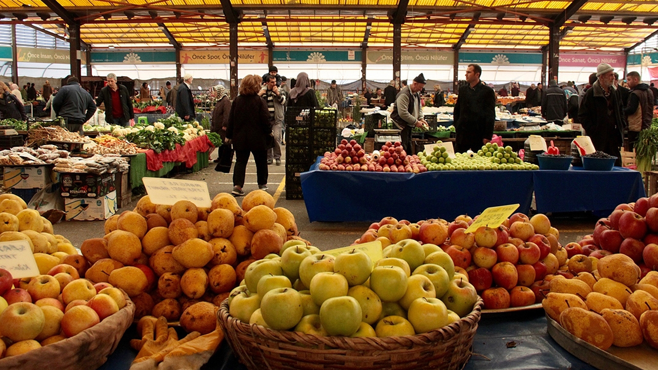 Etimesgut’ta köylü pazarları yeniden açılıyor