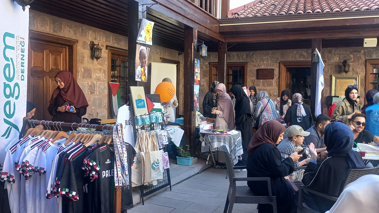 Gazze için el ele: Ankara’da Hayır Kermesi düzenlendi