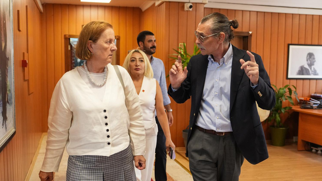 Erdal Beşikçioğlu CHP milletvekillerini Etimesgut'ta ağırladı