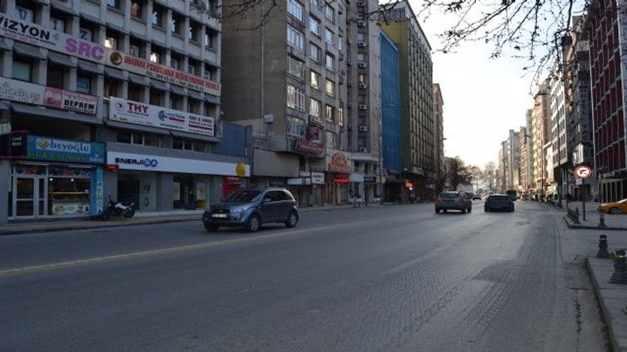 Çankırı Caddesi trafiğe kapatılacak: Ekipler sahaya iniyor