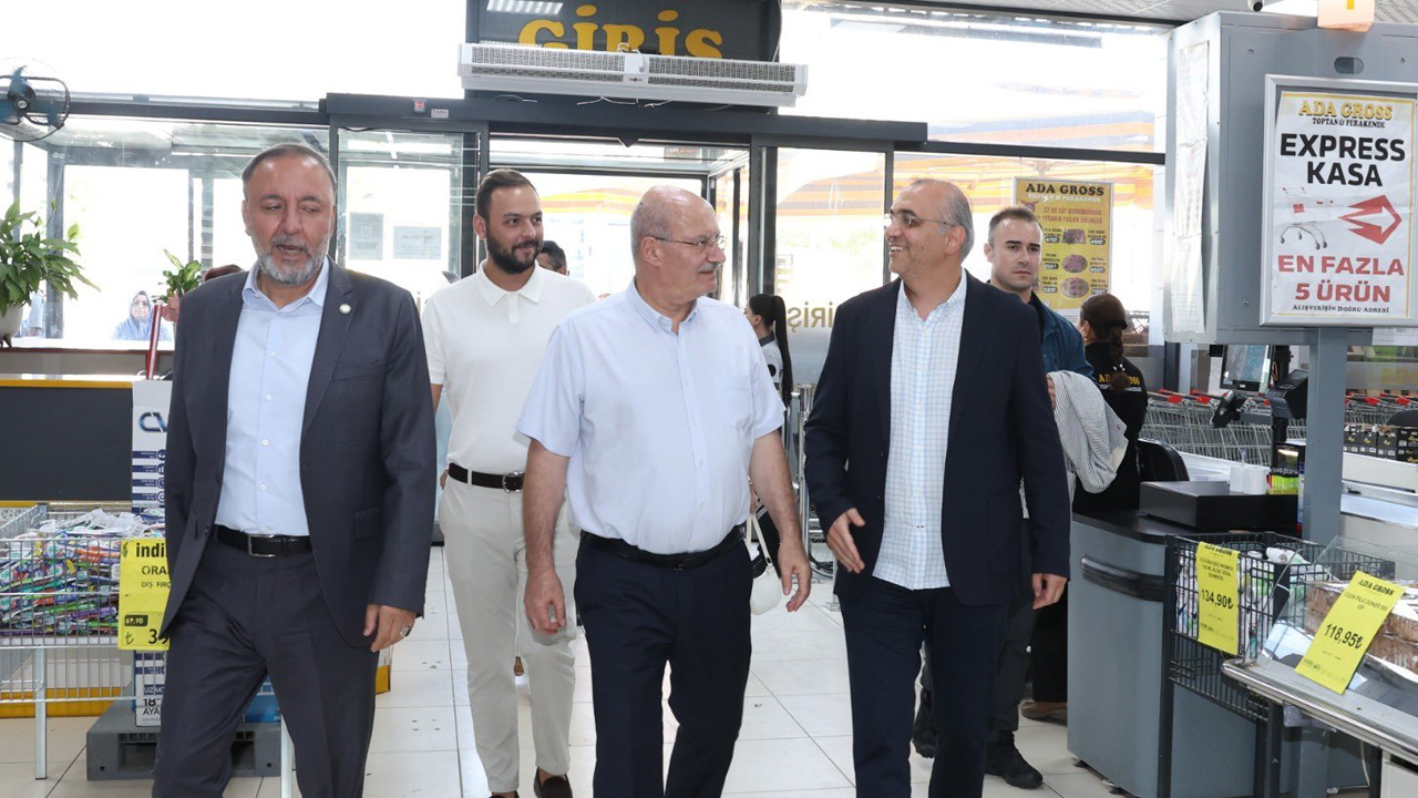 Ankaralı patronlar Keçiören’de buluştu: Süpermarketi gezdiler