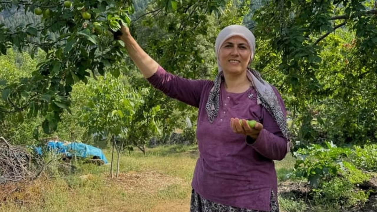 Yörük Kızı Hatice Sekmen Belediye'yi borçtan kurtardı