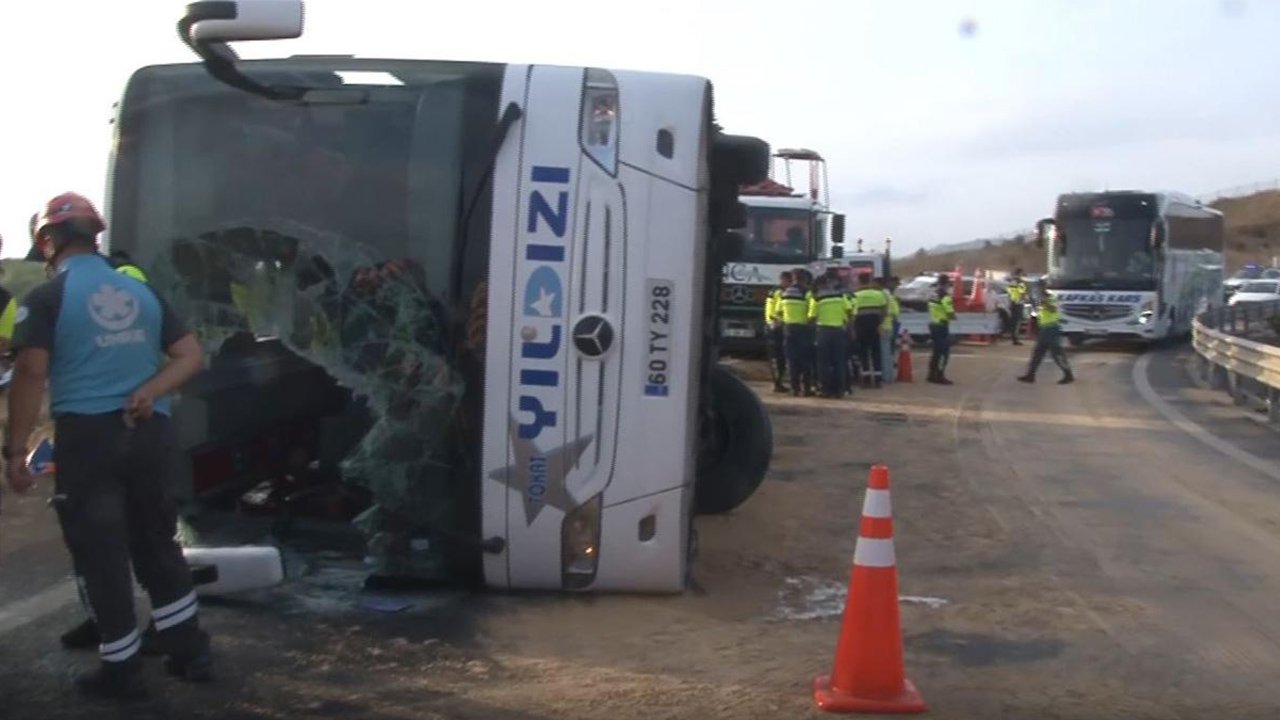 Kuzey Marmara Otoyolu'nda feci otobüs kazası