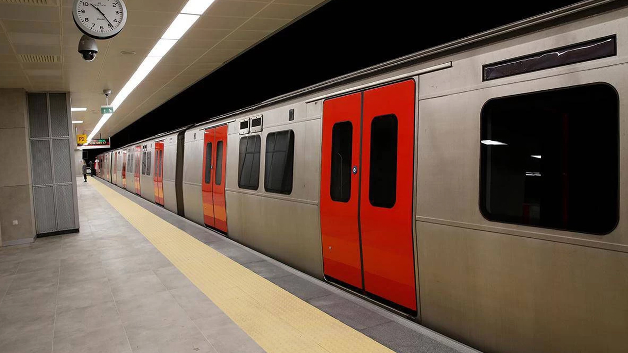 Son dakika: Ankara’da metro istasyonları geçici olarak kapatıldı