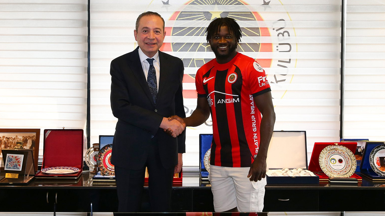 Sekou Koita Gençlerbirliği ile sözleşme imzaladı